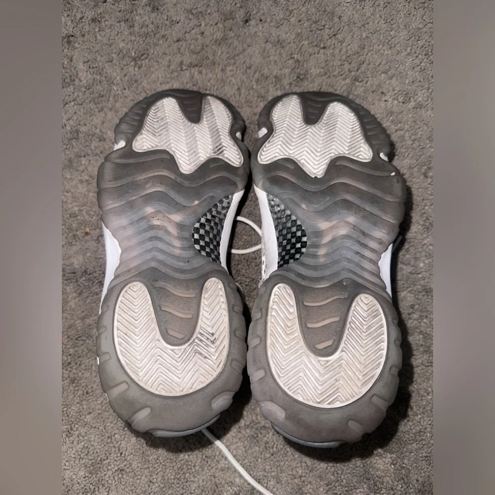 Men’s Jordan - Picture 6 of 6